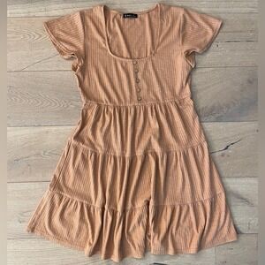Veryj Tan Ribbed Tiered Square Neck Short Sleeve Casual Mini Dress Women Size S